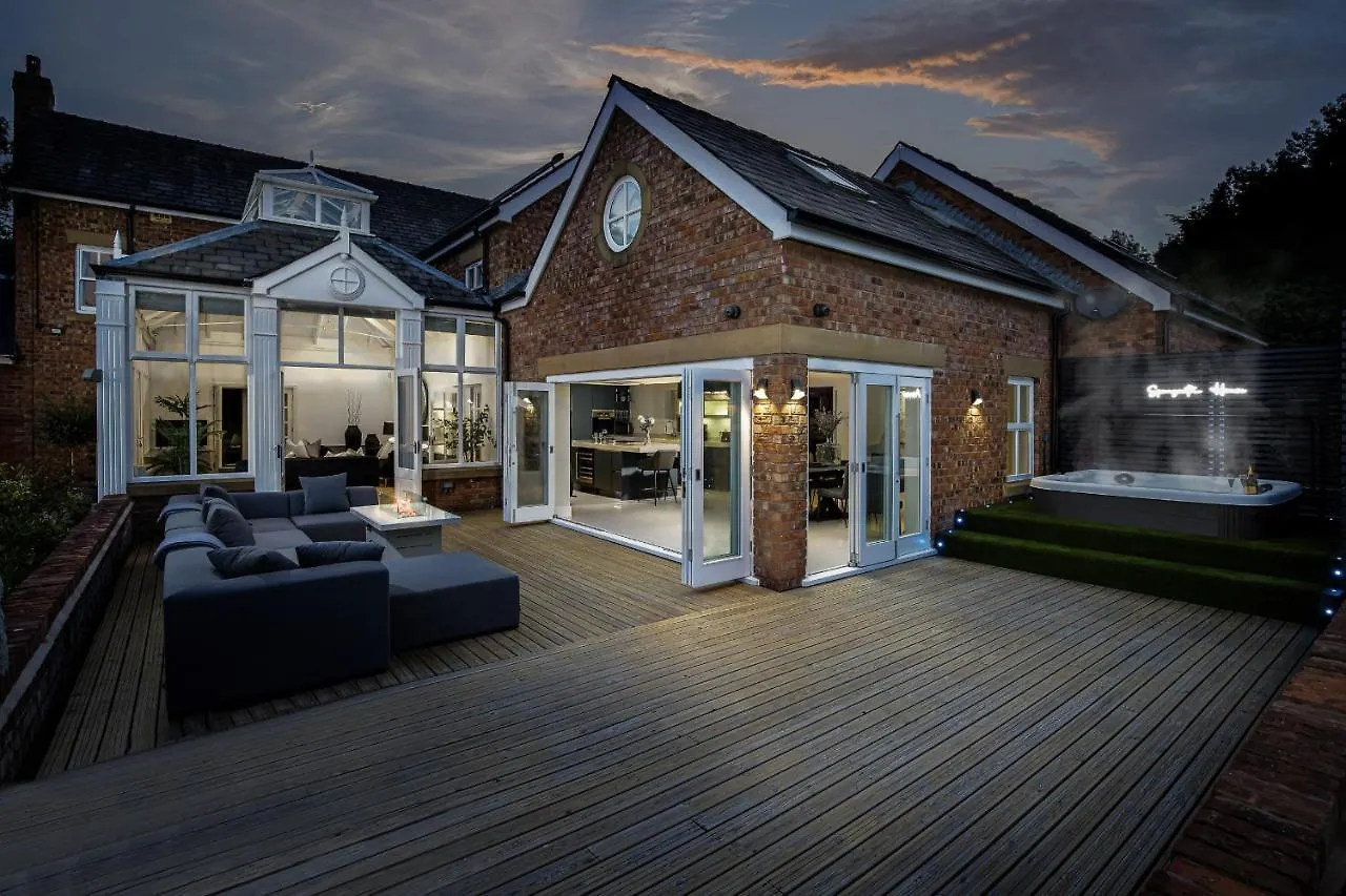 Villa Spengarth House By Stamp Sa Blackpool